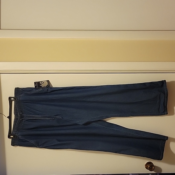 NWT: Gloria Vanderbilt Casuals Elastic Waist Jeans - Picture 1 of 10